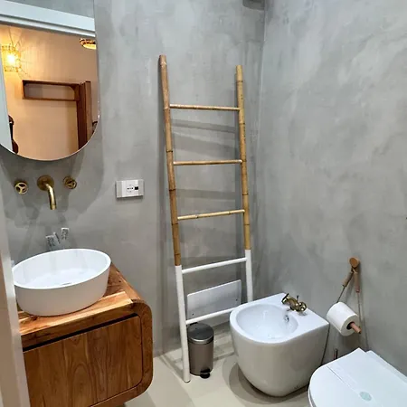 Eos Affittacamere 4*